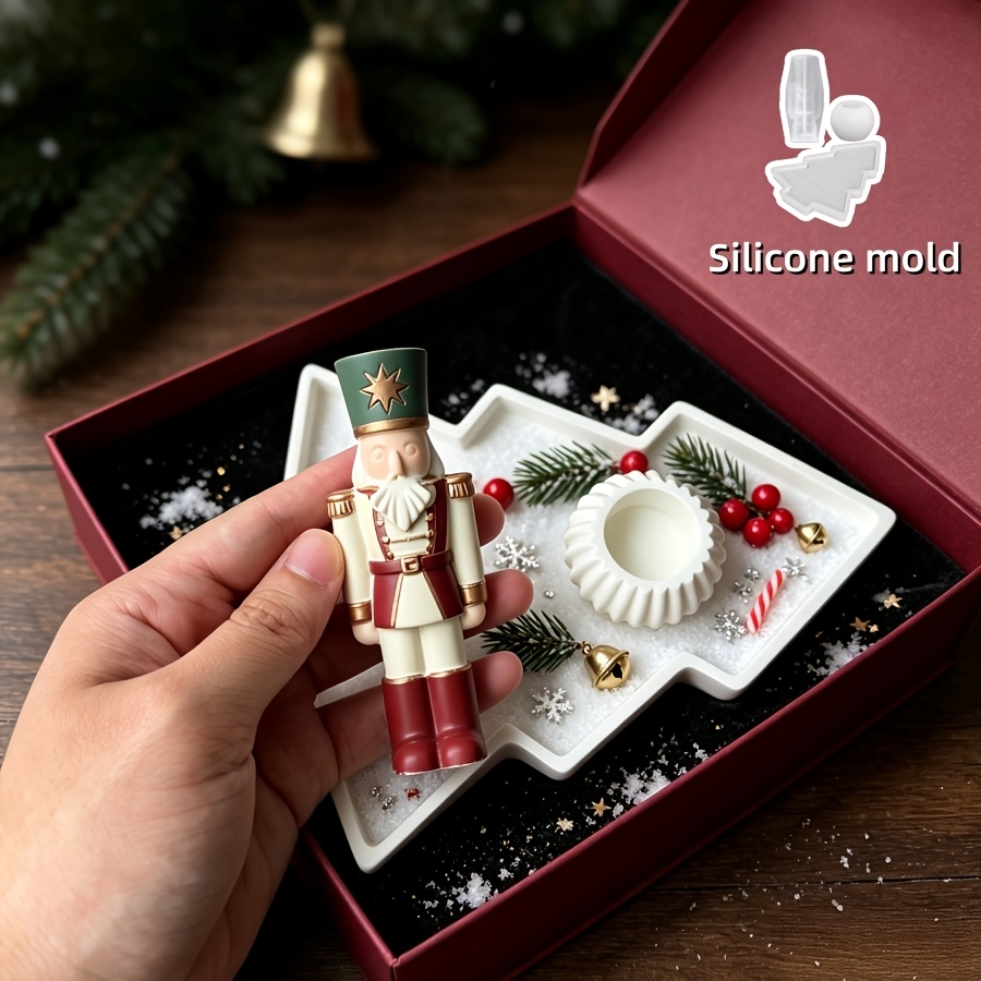 くるみ割り人形兵士の球体型シリコンモールド3個セット、クリス - Nutcracker Figurine のレビューと価格